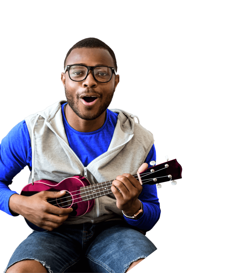 Man met speelt op een ukulele